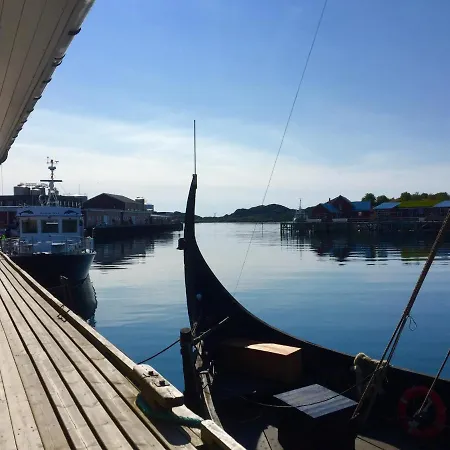 Vestfjorden Panorama Lofoten * Valberg